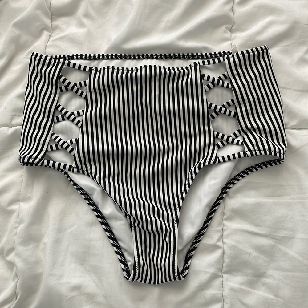 High waisted bikini bottom